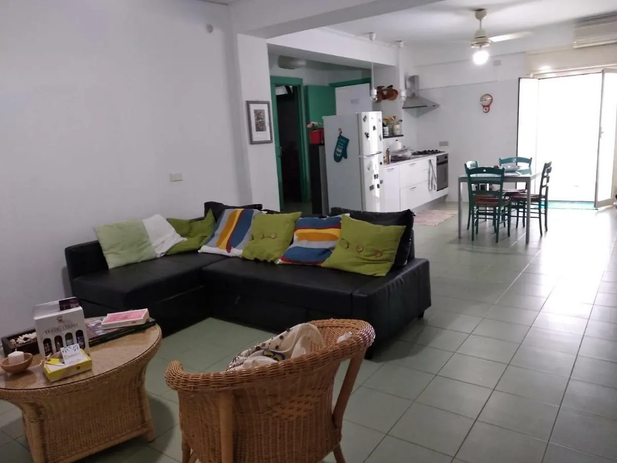 A Casa Di Peppe Apartment Aci Trezza